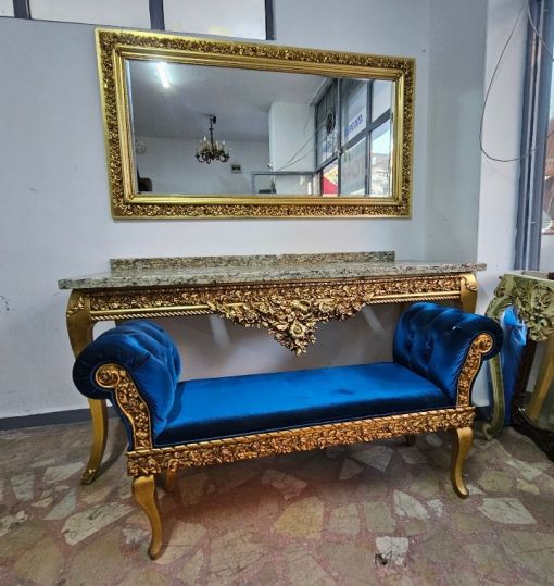 Tuzladan Aldığımız Büyük Bir Altın Varak Dresuar Ve Ayna Takımı